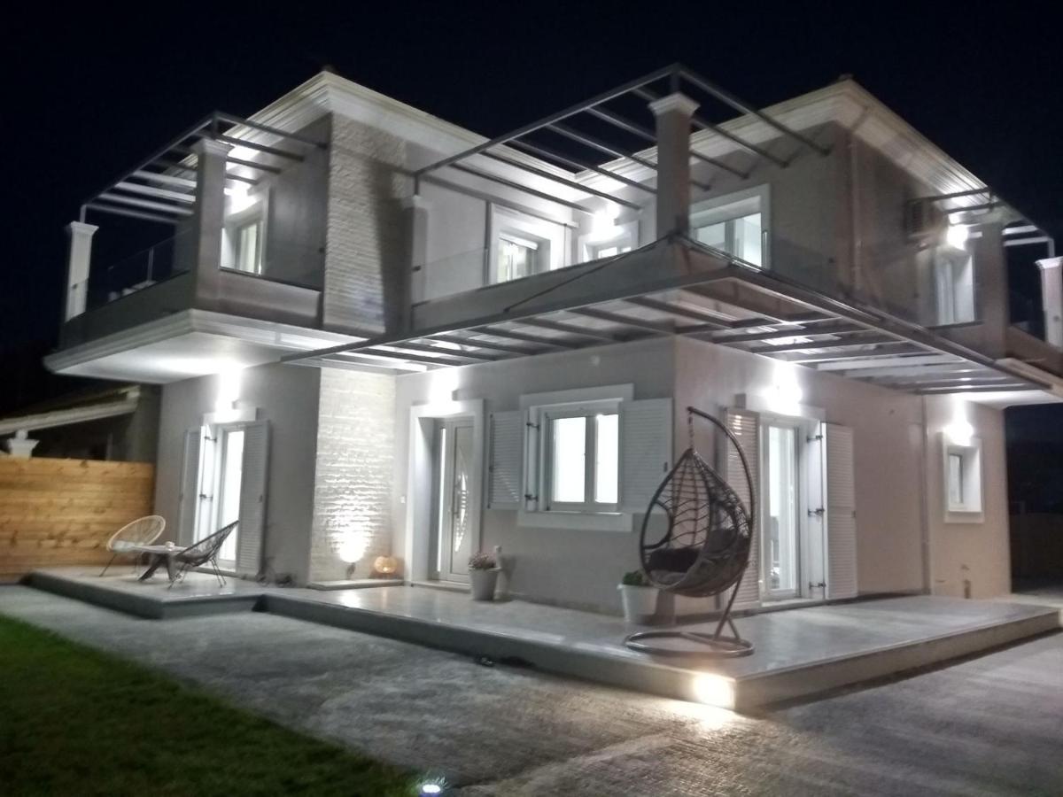 Spiridoula Luxury Villa Roda  Esterno foto
